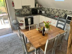 Appartements Fleurs sauvages a Rebeuse NEW HOSTS Full of nature : photos des chambres