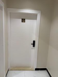 استوديو انيق بحي النرجس