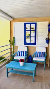 1a. Línea, vistas al mar, acceso directo a playa y piscina