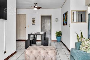 Comfy & Cozy Apartment in Col Escalon