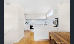 Unit 3 23 Foster Street St Kilda