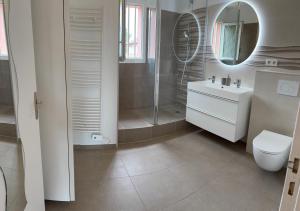 Villas Maison proche plage avec jacuzzi : Villa 3 Chambres