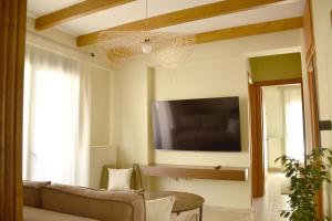 TheAretsouPlace, Luxury Apartment in Kalamaria, 200m from the Sea with Parking