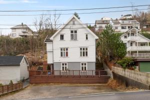 Big, family friendly apartment 6 min from the centrum