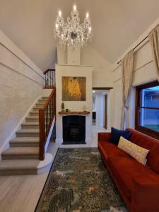 1860 Heritage Beachside Studio