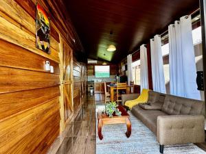 Tribu Bungalow 4 Centrally located and comfortable