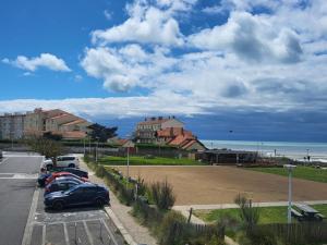 Studio à 100m de la Mer à Saint-Hilaire-de-Riez, avec Balcon et Parking Public - FR-1-426-330