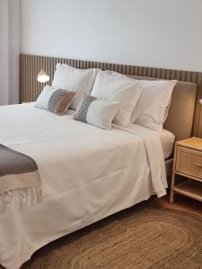 Barra B Suite Apartment - 4min walk from BEACH, Terrace