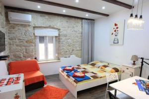 Apartments by the sea Zablace, Sibenik - 24318