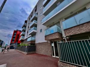 Jardin de Paris proche de métro 15 -25 minutes à Musée de Louvre magasin galeries Lafayette Gare Saint Lazare Châtelet Gare de Lyon