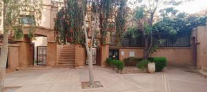 Rez-de-chaussée avec piscine