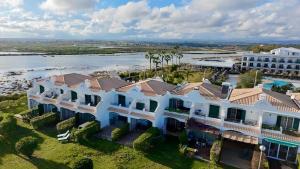 Casa do Bruno - Moradia T3 Primeira Linha Ria Formosa Cabanas de Tavira - 3hvězdičkové hotely ve městě Tavira