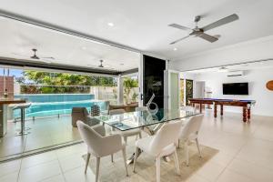 Belle Escapes Chillandos