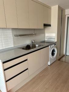 Cha Cha Stay Hongdae