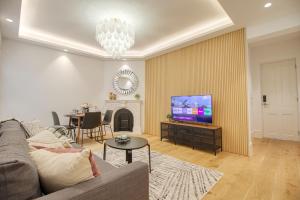 Stunning 5-bedrooms Townhouse in an Paddington