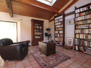 Gîte familial spacieux avec piscine naturelle, proche Nantes - FR-1-306-1218