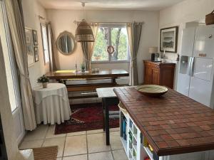 Maisons de vacances Villa in Provence with Private Pool : photos des chambres