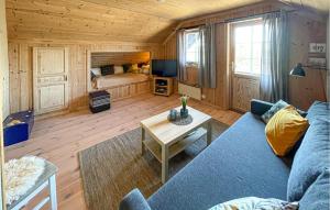 3 Bedroom Gorgeous Home In Treungen