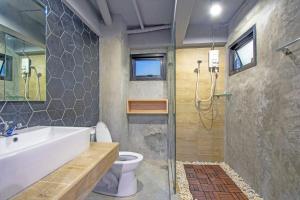 Private apartment in Huaikwang