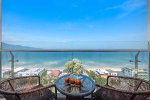 Canvas Danang Beach Hotel