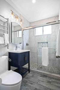 Elegant Beachside 2 Bed 2 Bath