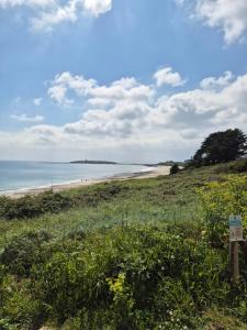 Campings Mobil home 3 chambres tout equipe avec accueil humain : photos des chambres