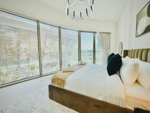 Venduras Homes -Grande Tower, Downtown Dubai, Burj Khalifa & Fountain Views