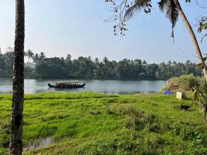 Pranayakulam Riverside stay in rustic village