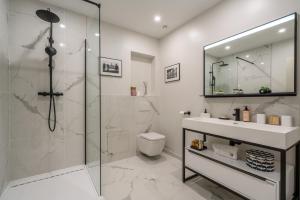 Maisons d'hotes La Cour Des Sens : photos des chambres