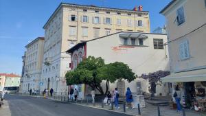 Casa Lumina - new 2025