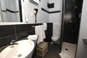 Hotels Cit'Hotel Les Alizes : photos des chambres
