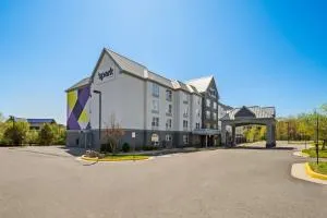 Spark By Hilton Woodbridge