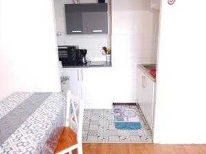 Appartements APPARTEMENT T2 confort,Parking,balcon,pres Parc des Expositions,10 minutes plage : photos des chambres
