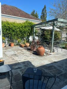 Westerleigh Annexe - Self-contained accommodation