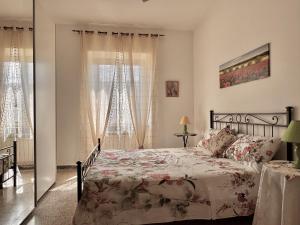 Holidaycasa Robert - Eleganza e comfort sul mare