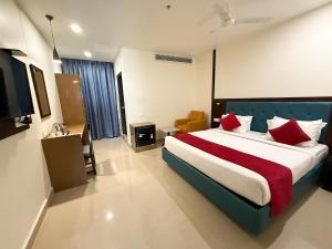 Hotel Landridge - HITECH City Hyderabad