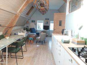 3rd floor Loft in Historical Dordrecht