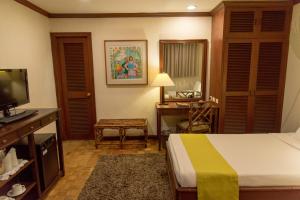 Oasis Hotel