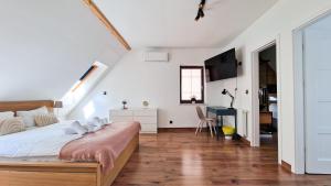 Dom z ogrodem i prywatnym parkingiem w Krakowie