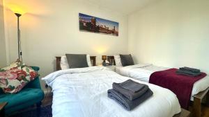 2 Bedroom Apartment Central London by Ali