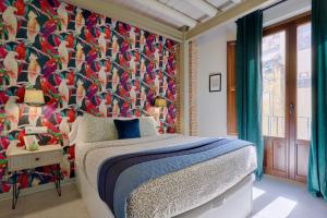 Zirí Suites - Hostatel