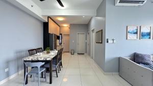 Amber 8pax 3 rooms quayside
