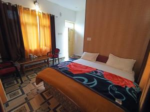 NamahStay Dhanaulti Mountain view HomeStay