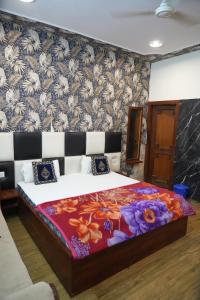 Satyam Dham