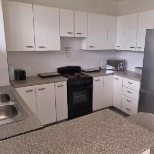 Peacehavens Top Floor Gem 703