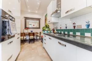 Wonderful Garden at Colosseo