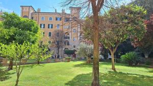 Wonderful Garden at Colosseo