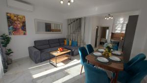 LORA HOME, 250m from the beach