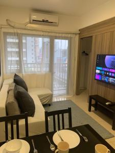 Fame Tower1 2-BedroomsRms w Aircon Washer Balcony