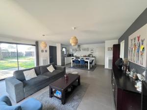 Maisons de vacances Peaceful house for 6 people 400 m from the sea : photos des chambres